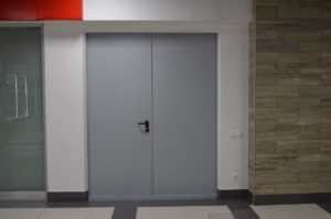 Противопожарная металлическая дверь EI 60